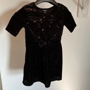 Girl’s Velvet Black Dress with Sequins